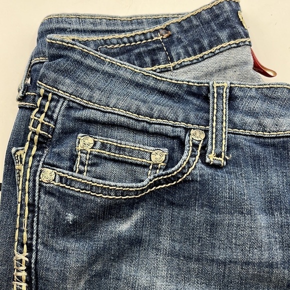 BKE Denim Kate Capri Stretch Mid Rise Size 27 - Picture 13 of 16